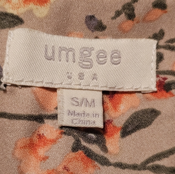 Umgee Floral Kimono with Lace Trim Size Small - Picture 2 of 5